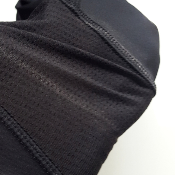 💖NEW💖Black Reebok Speedwick🖤 Cropped Leg Legging - Picture 4 of 10